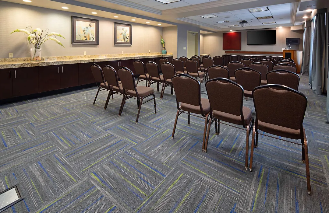 Hampton Inn Visalia-1