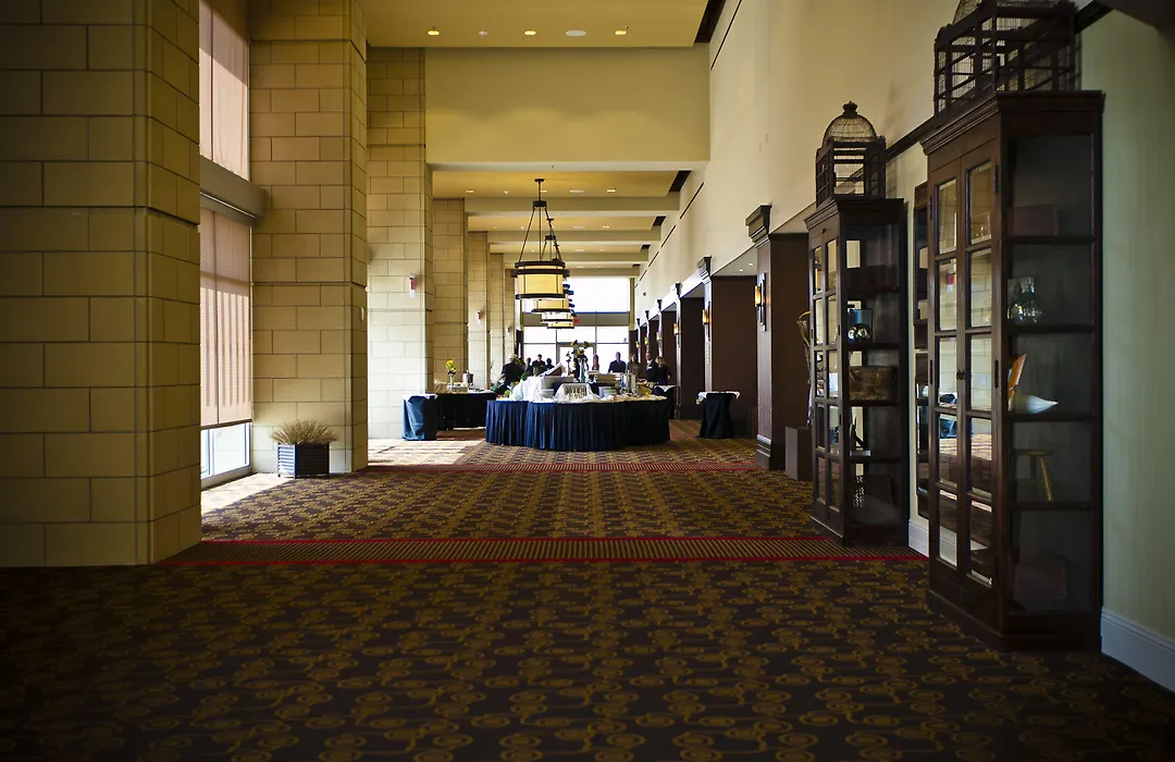 Overton Hotel And Conference Center-1