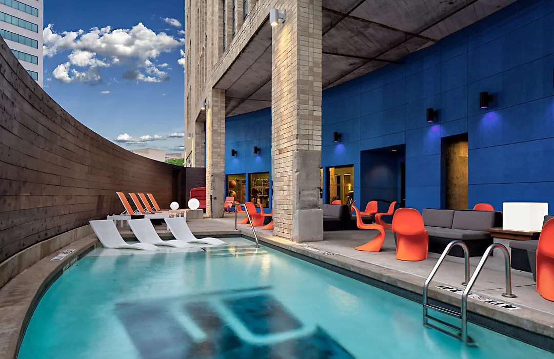 Aloft By Marriott Dallas Downtown-1