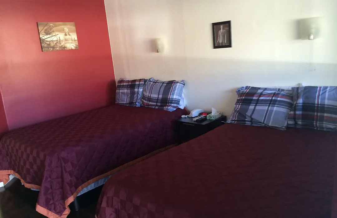 Highlander Motel-1
