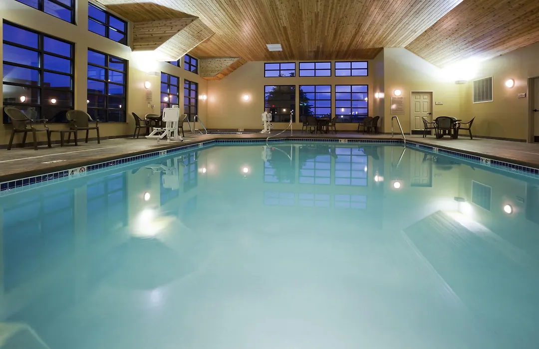 Grandstay Inn & Suites Of Luverne-1