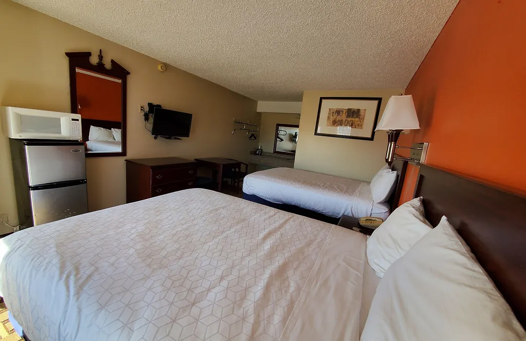 Relax Inn Henryetta-1