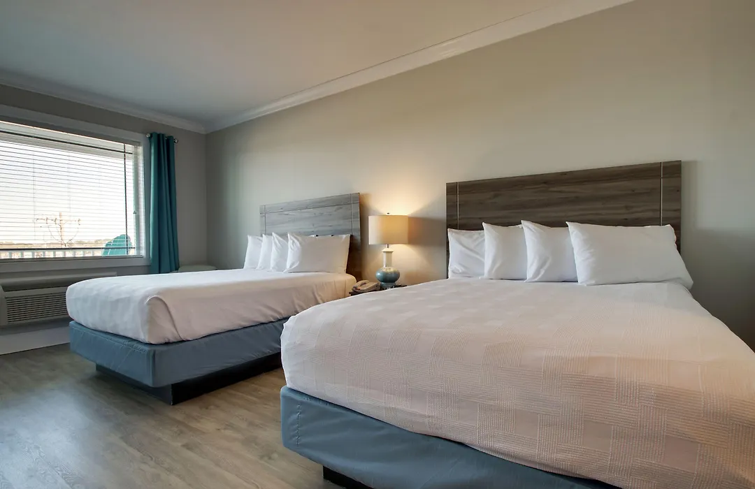 Islander Hotel & Resort-1