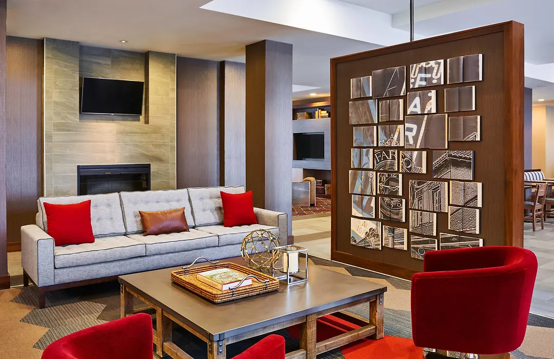 Four Points By Sheraton Fargo Medical Center-1