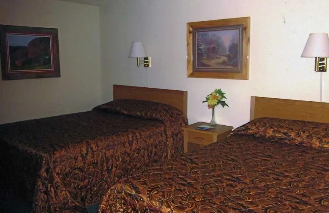 Color Country Motel-1