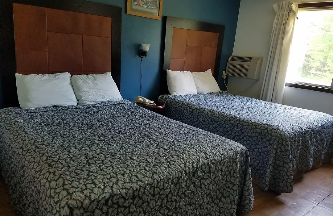 Tarragon Motel-1