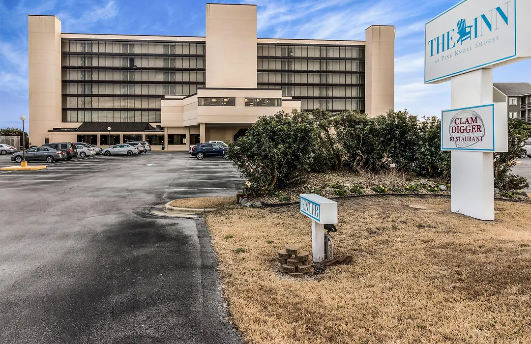 Crystal Coast Oceanfront Hotel-1