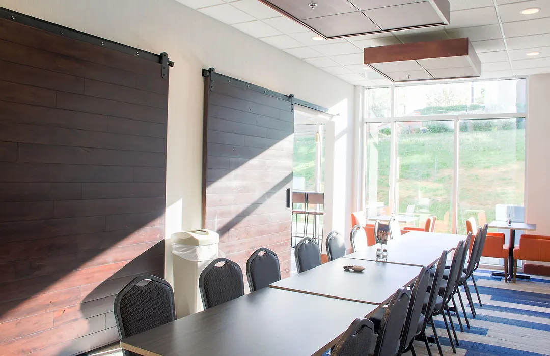 Holiday Inn Express & Suites Danville By Ihg-1