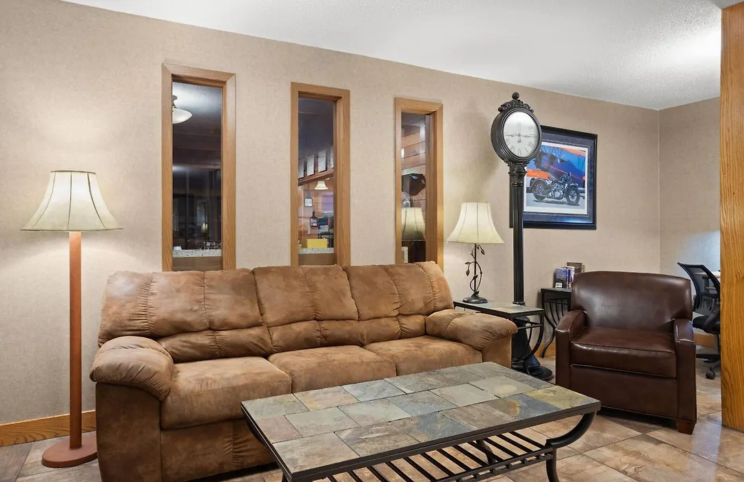 Days Inn By Wyndham Spearfish-1