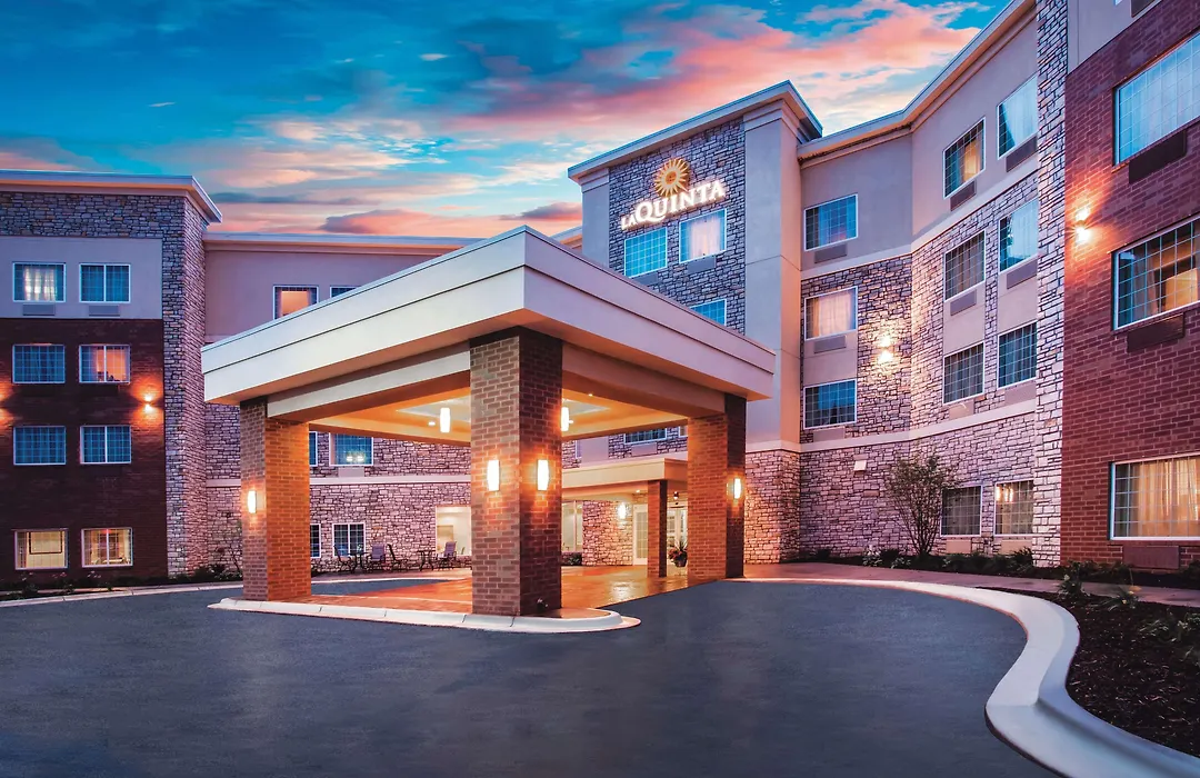 La Quinta By Wyndham St. Paul-Woodbury-1