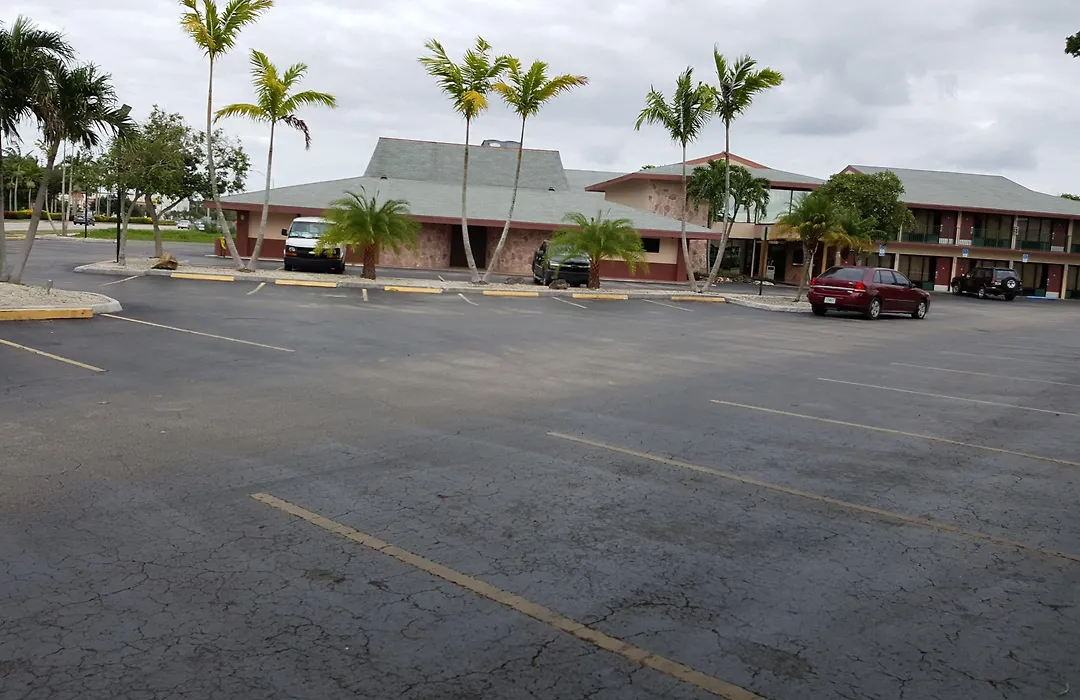 Garden Inn Homestead/Everglades/Gateway To Keys-1