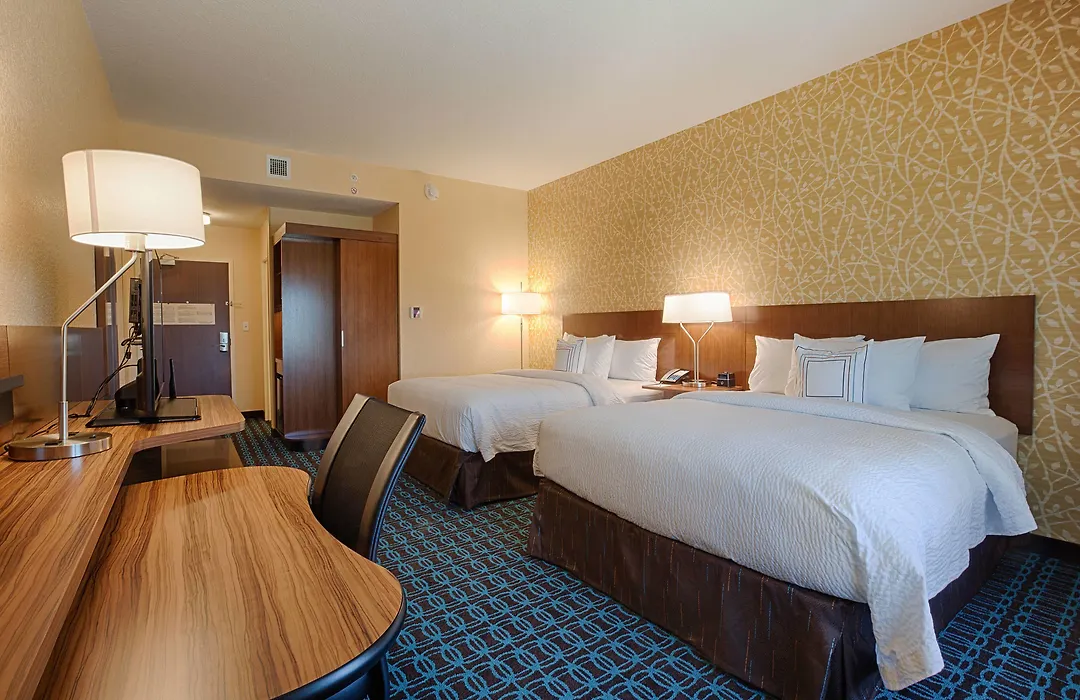 Fairfield Inn & Suites By Marriott Clearwater Beach-1