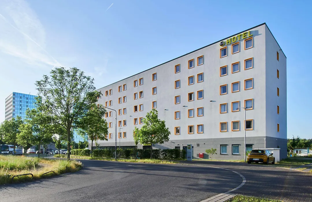 B&B Hotel Frankfurt-Airport-1