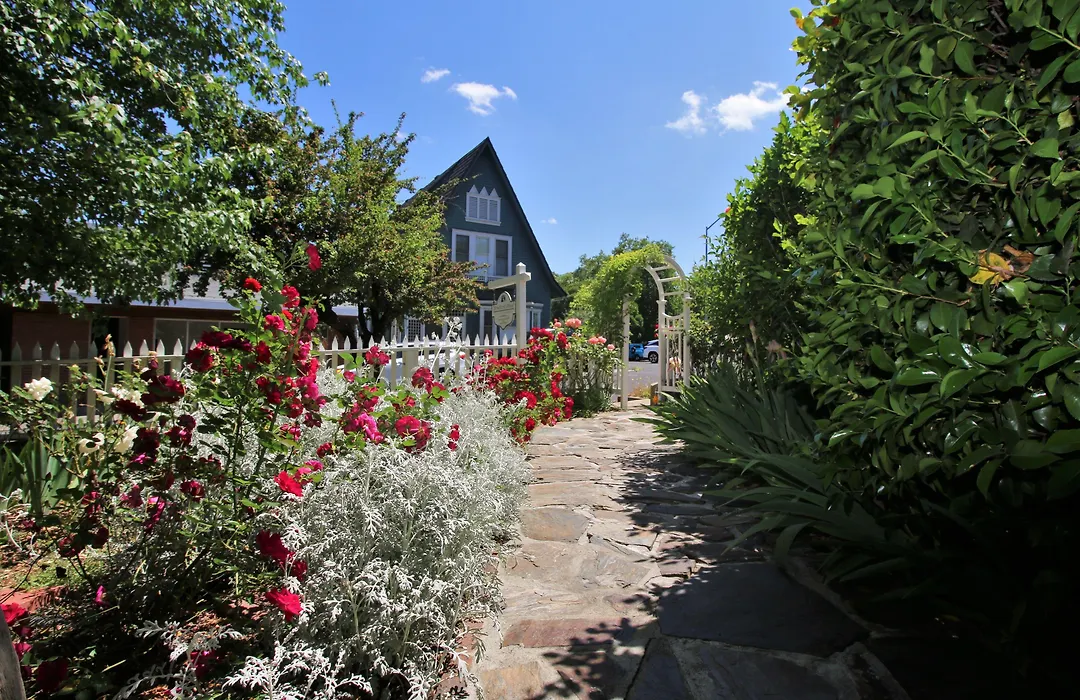 Bradford Place Inn-1