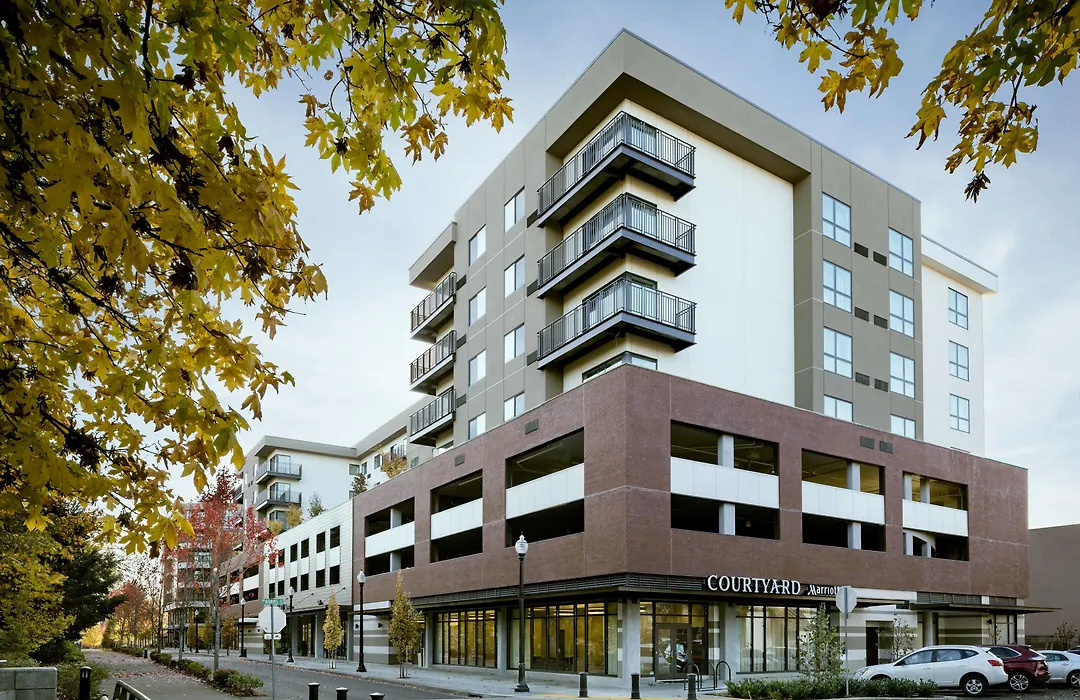 Courtyard By Marriott Corvallis-1