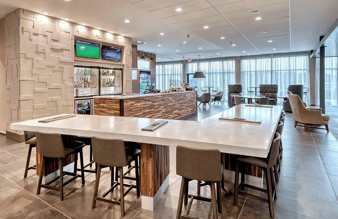 Courtyard By Marriott Southington-1
