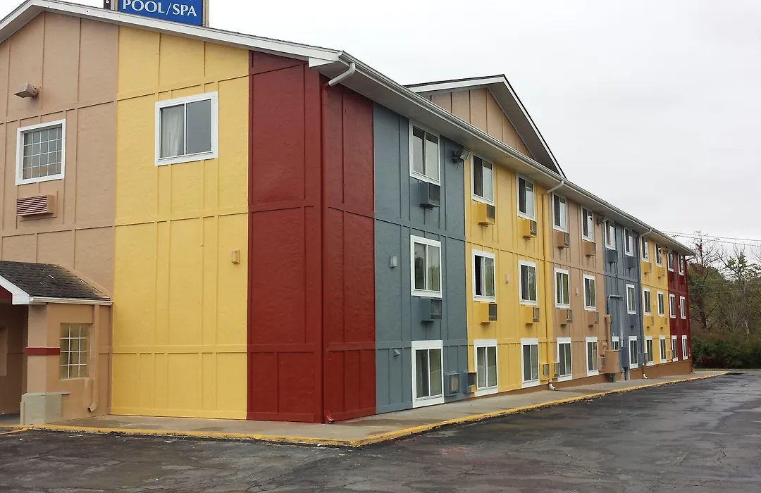 Americas Stay Inn-Leavenworth-1