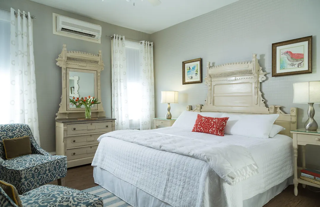The Carroll Villa Hotel-1