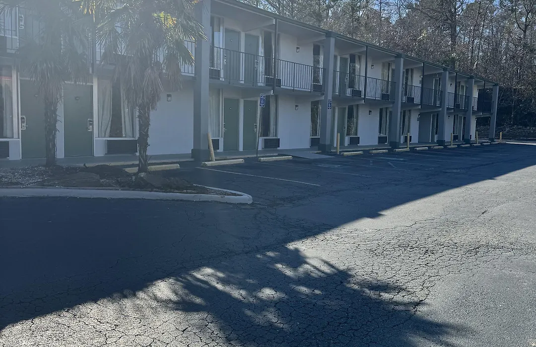 Heritage Inn-1