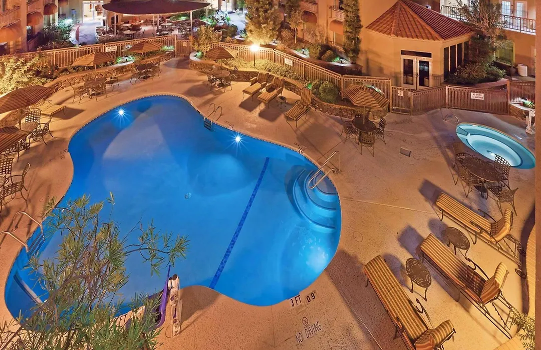 Radisson Hotel El Paso Airport-1