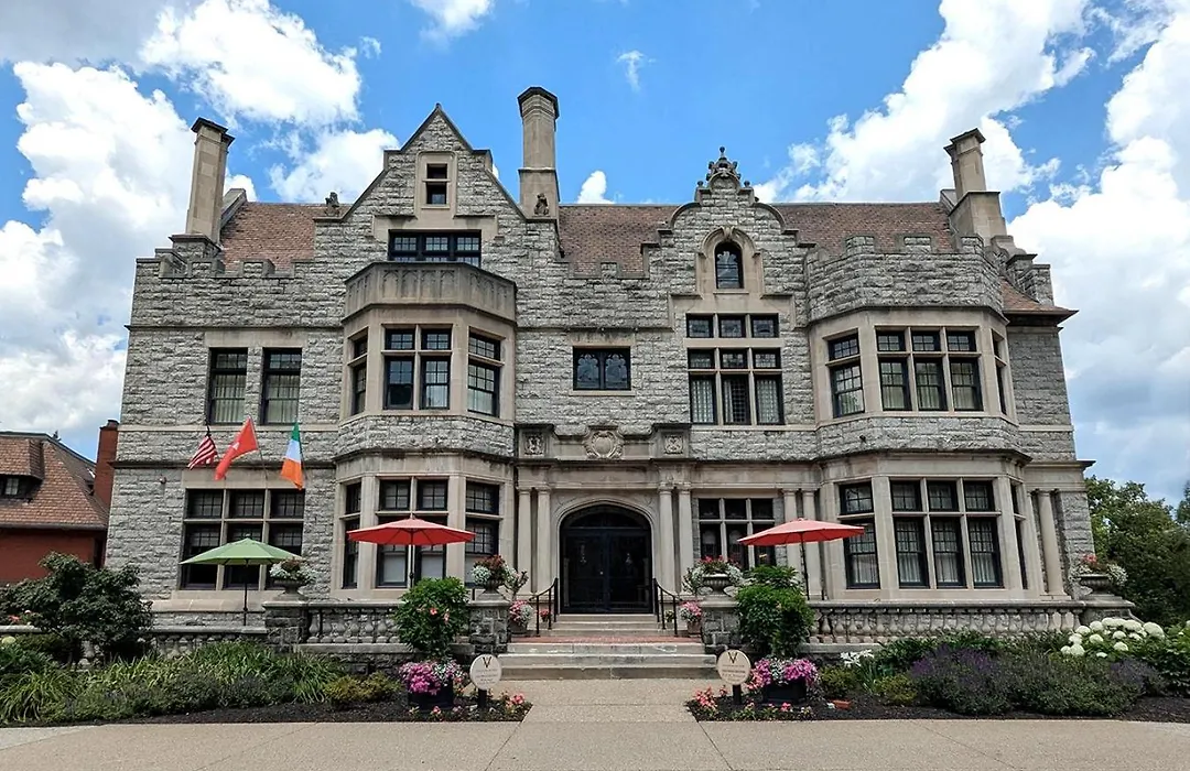 Mansions On Fifth-1