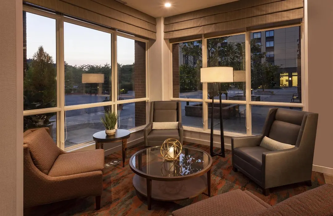 Hilton Garden Inn Seattle/Issaquah-1