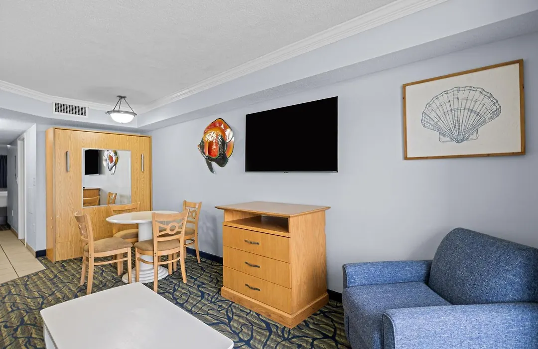 Paradise Resort-1