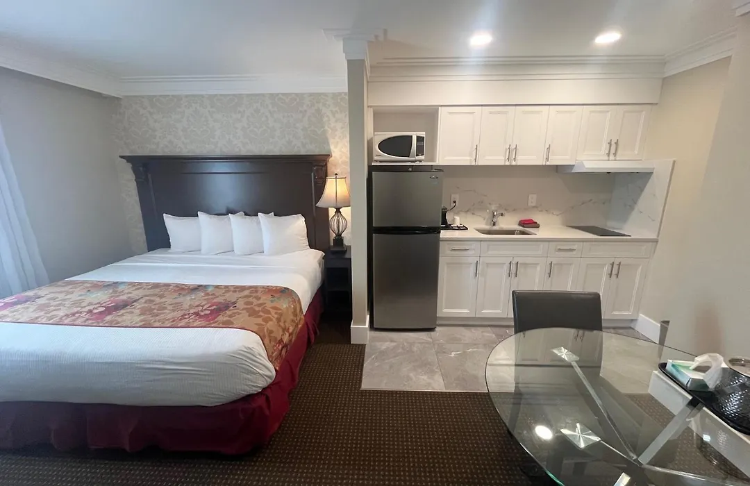Arbutus Inn-1