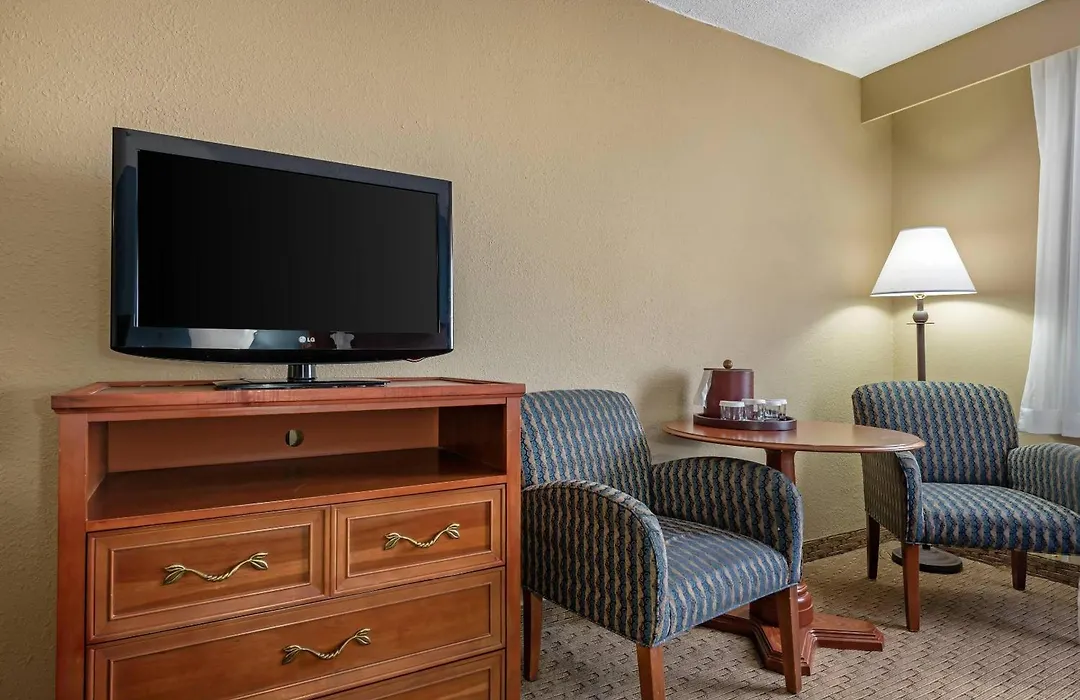 Clarion Hotel Conference Center Lexington North-1