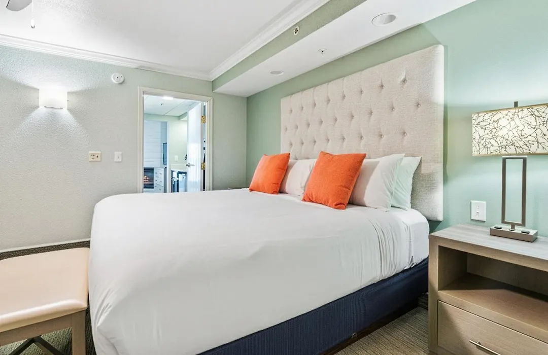 Cherry Tree Inn & Suites-1