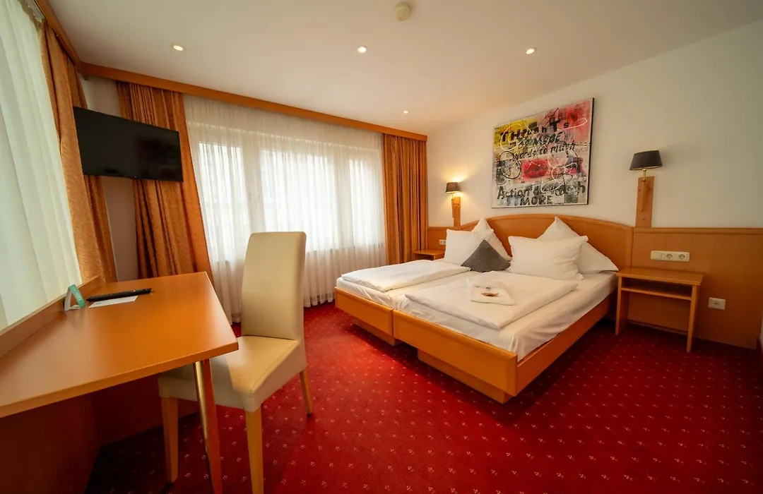 Hotel Mondial Munich-1