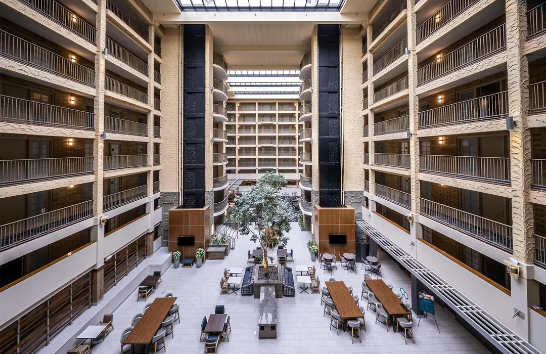 Embassy Suites By Hilton Minneapolis Bloomington Edina-1