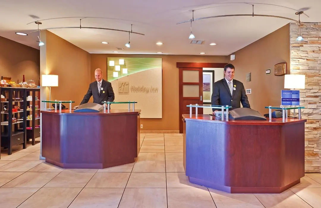 Holiday Inn Bloomington-University Area By Ihg-1
