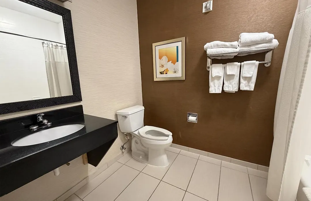 Surestay By Best Western Norman-1