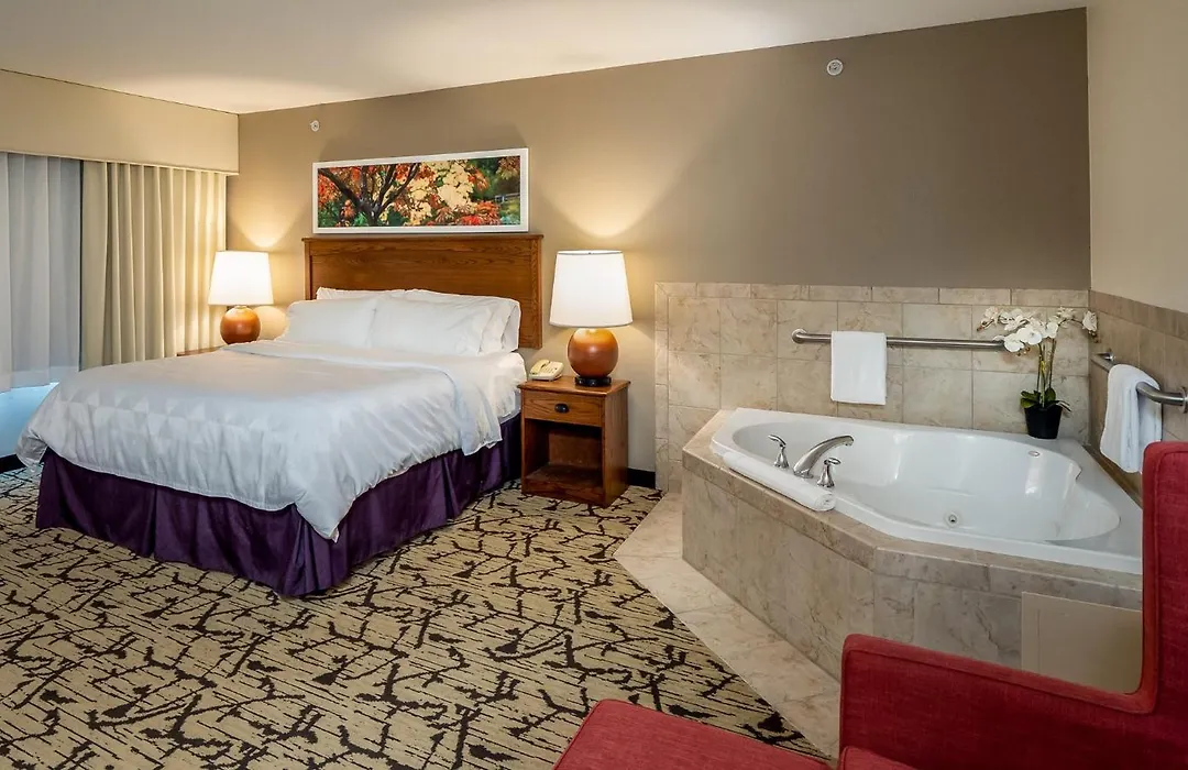 Holiday Inn Stevens Point - Convention Center By Ihg-1