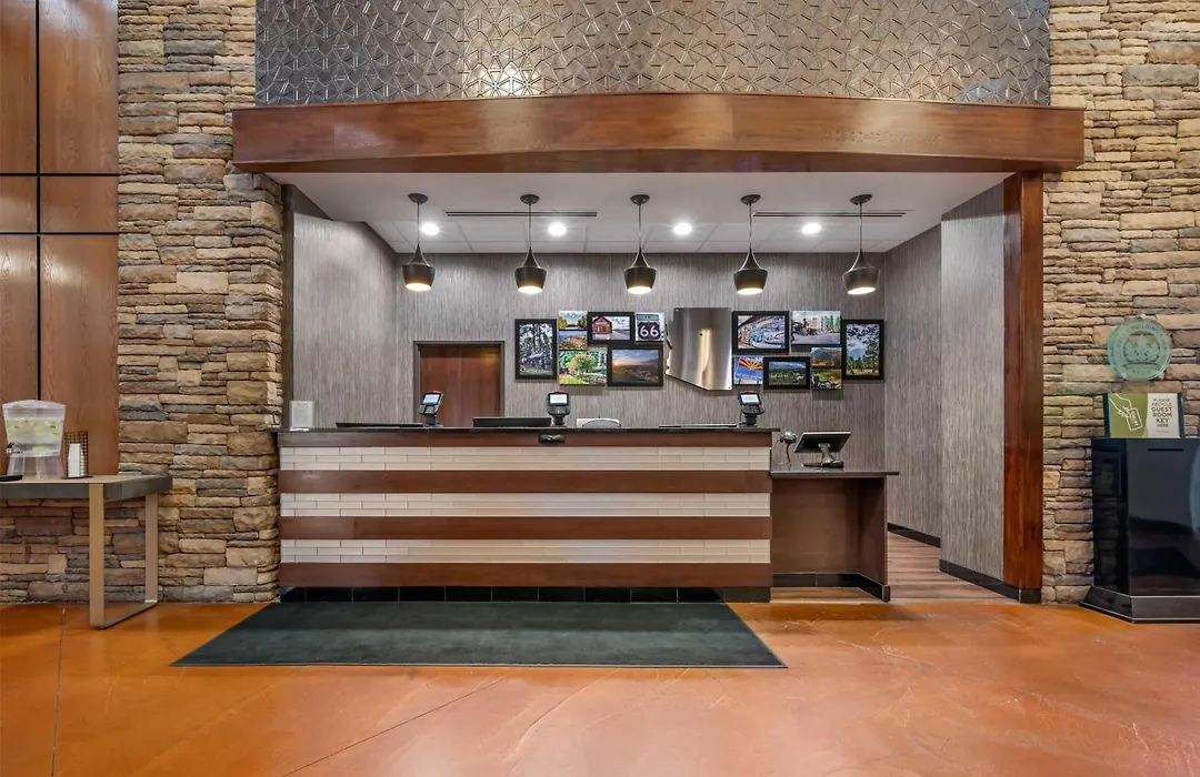Drury Plaza Hotel Flagstaff-1