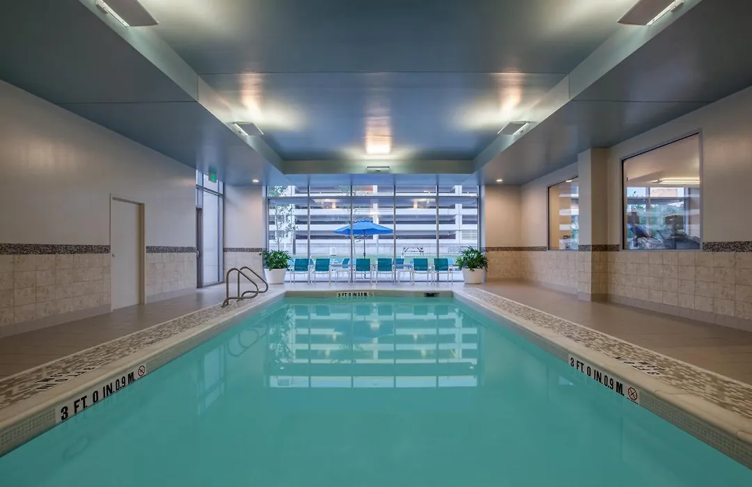 Holiday Inn Cleveland Clinic By Ihg-1