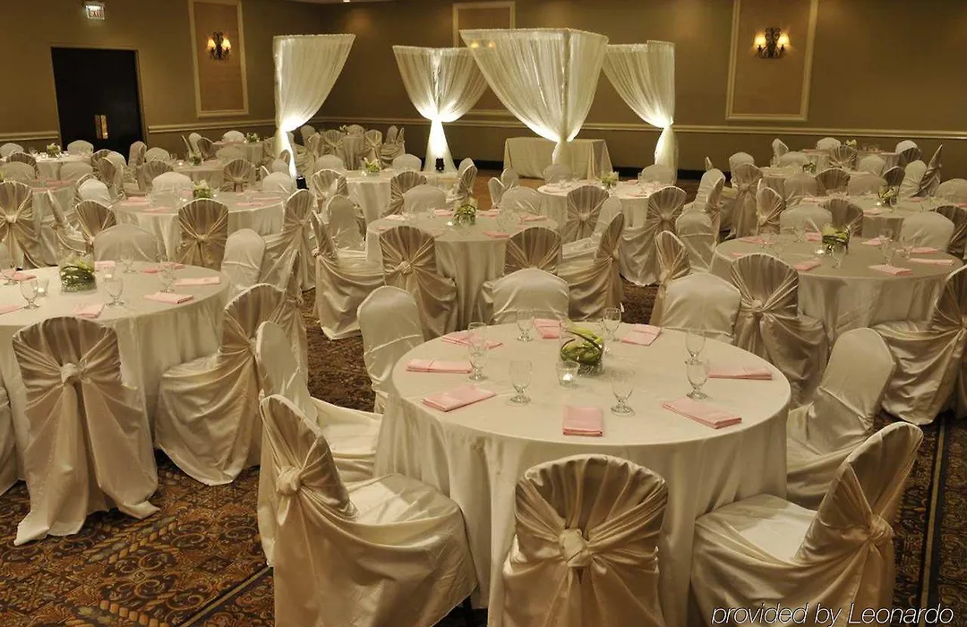 Ramada By Wyndham Southfield-1