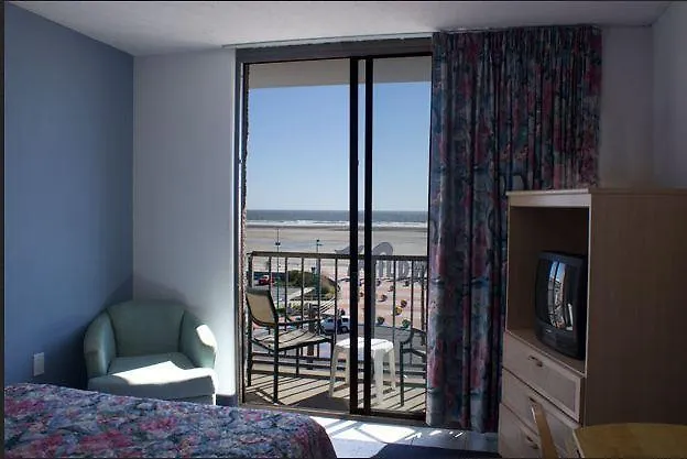 Newport Beach Resort-1