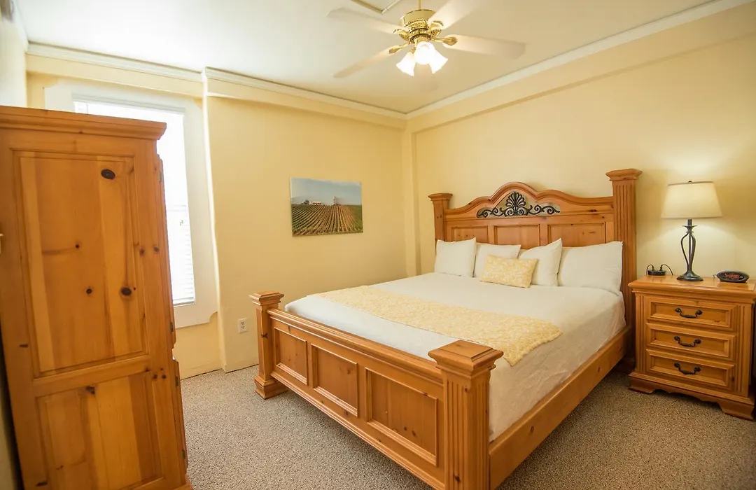 Pismo Beach Hotel-1