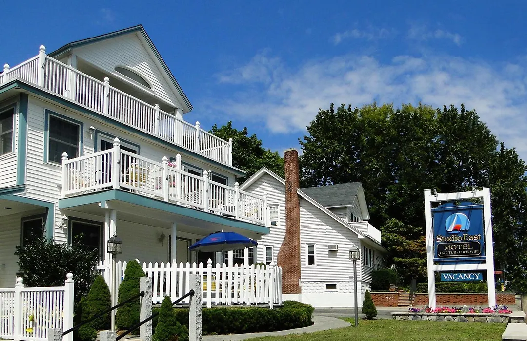 Studio East Motel-1