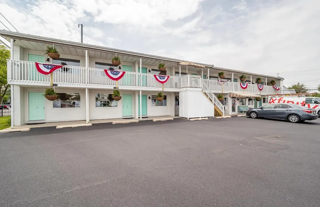 Ocean Glass Inn-1