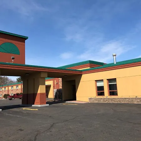 Econo Lodge-2
