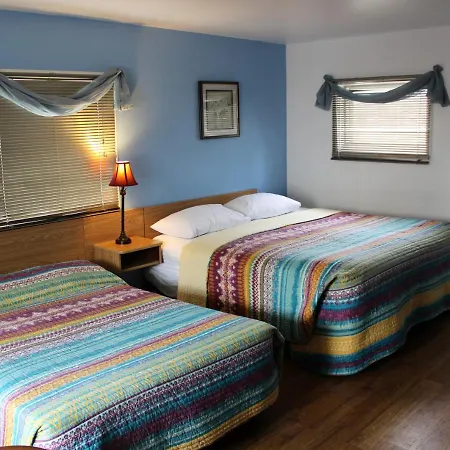 River Road Motel-3