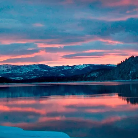 Donner Lake Village-2