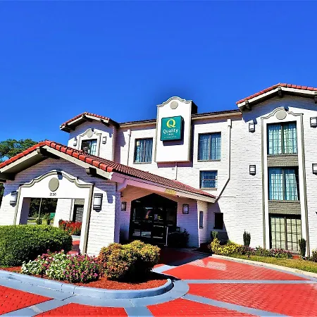 Quality Inn Hampton - Newport News-3