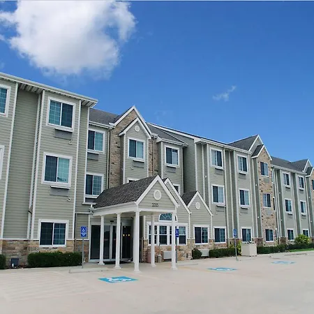 Three Rivers Inn & Suites-2