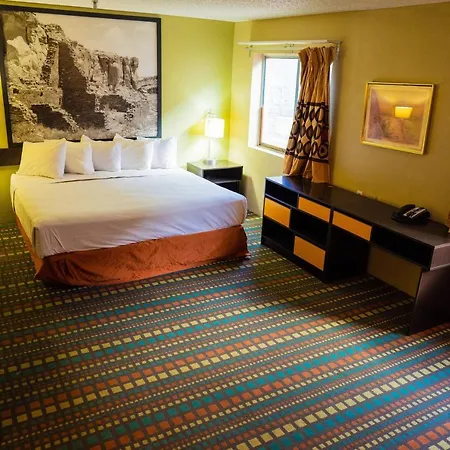 Super 8 By Wyndham Belen Nm-3
