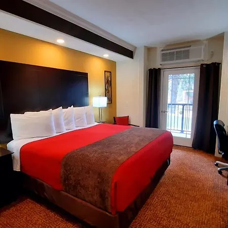 Stonebrook Lodge Bryson City-3