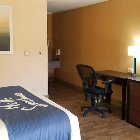 Days Inn & Suites By Wyndham Trinidad-2